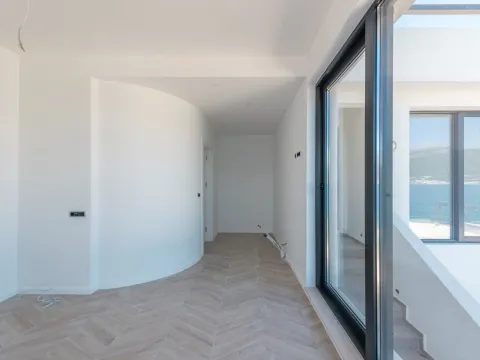 Prodaja, kuća, 225m², Krašići, Tivat - image 13