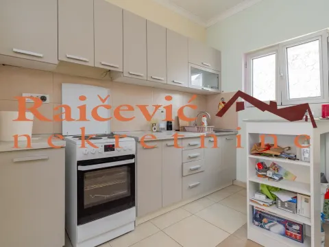 Prodaja, trosoban stan, 79m², Stari Grad, Beograd - image 8