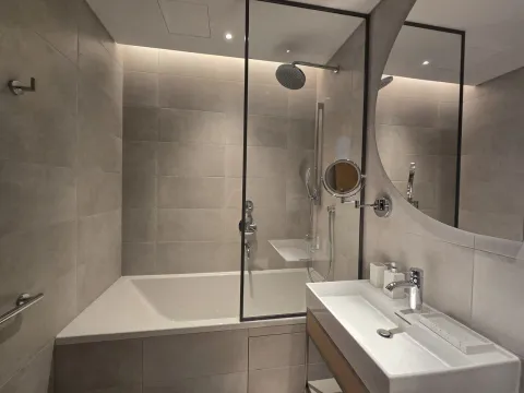 Rent, two bedroom apartment, 93m², Tivat, Crna Gora - image 20