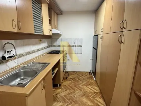 Izdavanje, jednosoban stan, 42m², Centar, Novi Sad - image 4