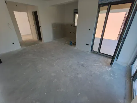 Prodaja, jednosoban stan, 64m², Blok 9, Podgorica - image 7