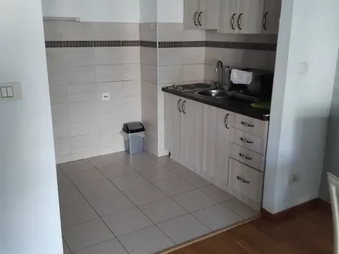 Rent, one bedroom apartment, 50m², City Kvart, Podgorica - image 2
