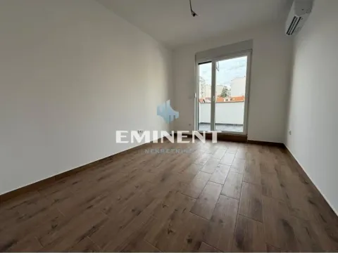 Prodaja, stan, 140m², Cvetkova Pijaca, Zvezdara Sve Podlokacije - image 5