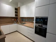 Prodaja, dvosoban stan, 108m², Dobrota, Kotor - image 2