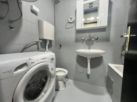 Rent, studio apartment, 32m², Blok 5, Podgorica - image 6