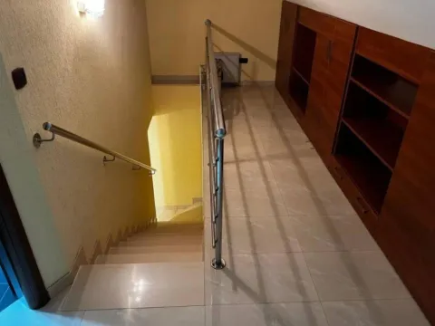 Stan-na-dan, trosoban stan, 185m², Bečići, Budva - image 10