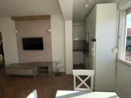 Izdavanje, dvosoban stan, 65m², Konik, Podgorica - image 13