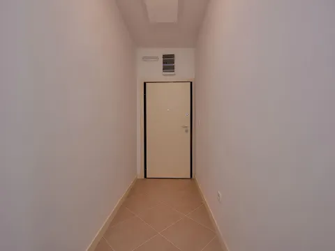 Sale, apartment, 60m², Dobrota, Kotor - image 3
