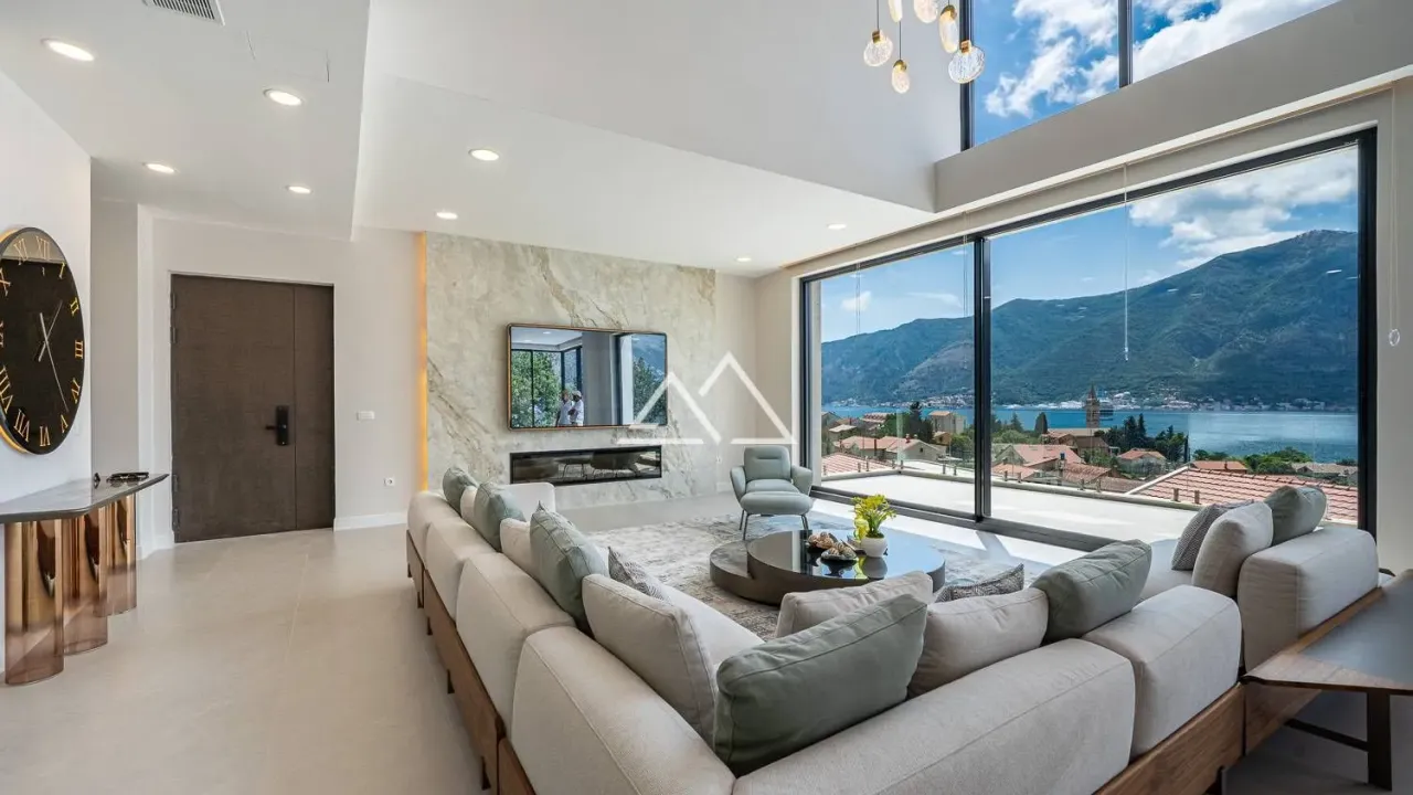 Prodaja, kuća, 412m², Dobrota, Kotor