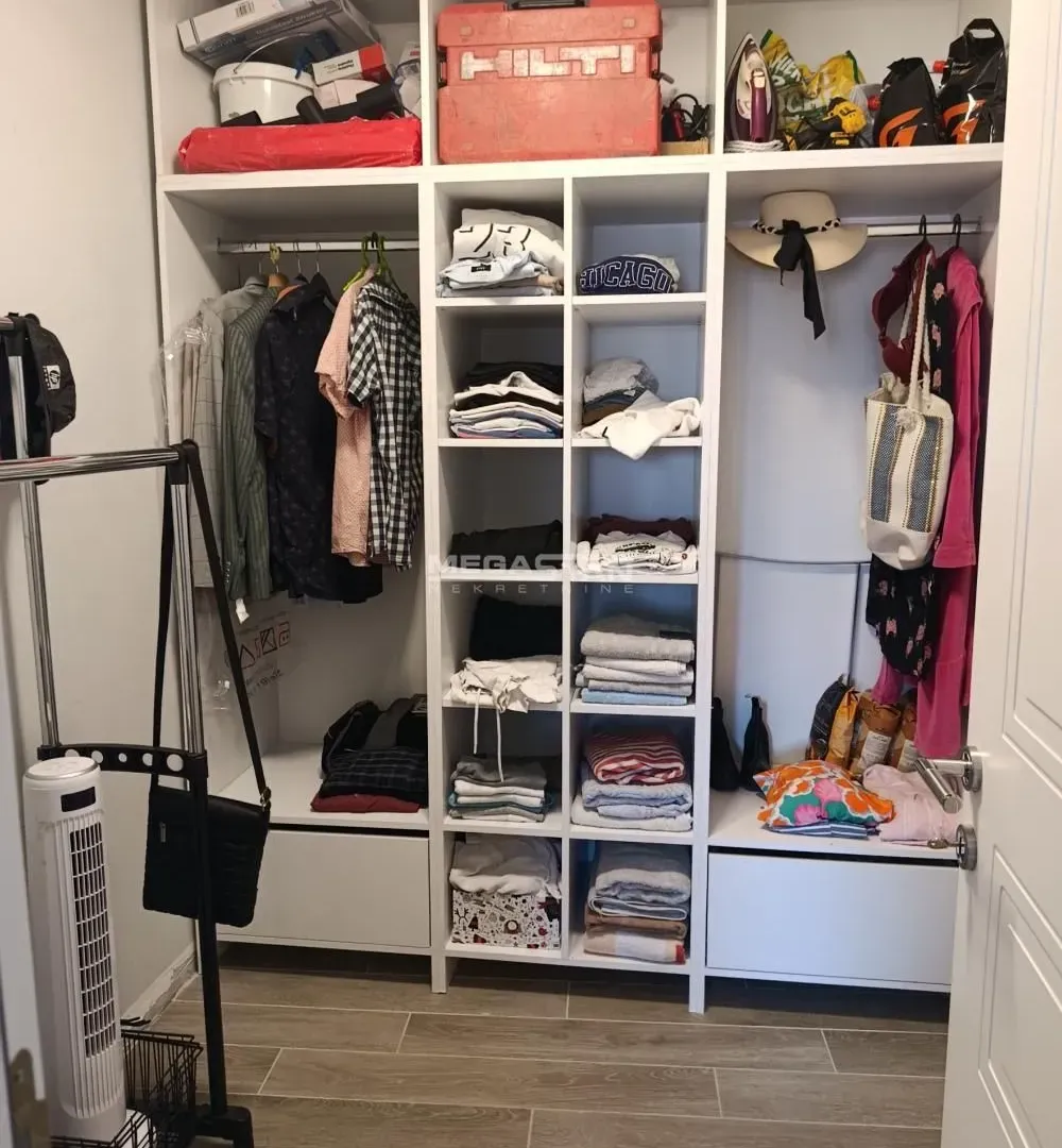 Prodaja, trosoban stan, 94m², Pančevo, Srbija