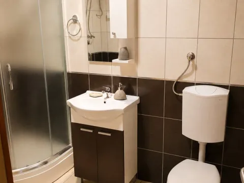 Rent, one bedroom apartment, 40m², Momišići, Podgorica - image 5