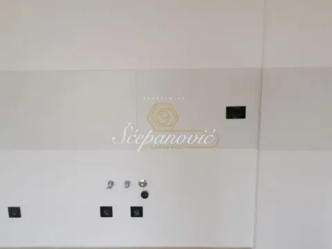 Prodaja, dvosoban stan, 45m², Sajam, Novi Sad Sve Podlokacije - image 10