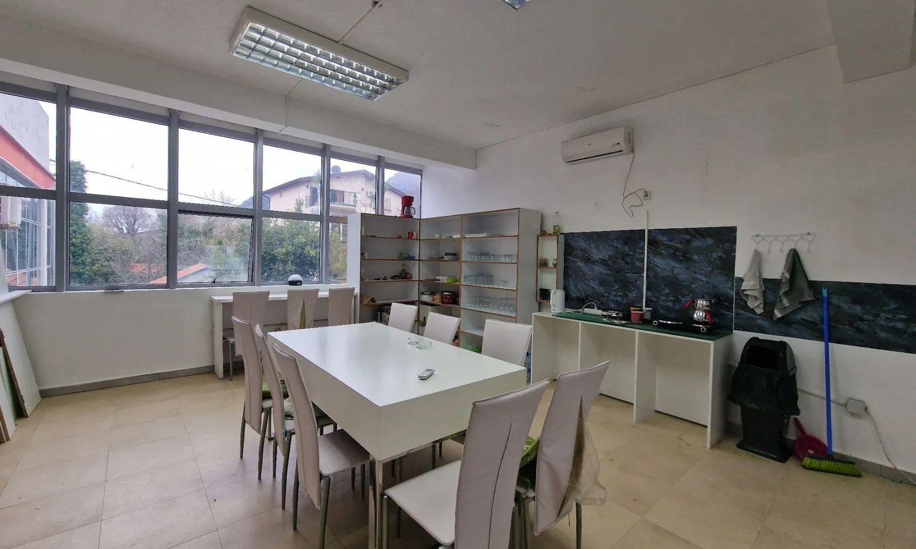 Sale, office space, 800m², Jaz, Budva