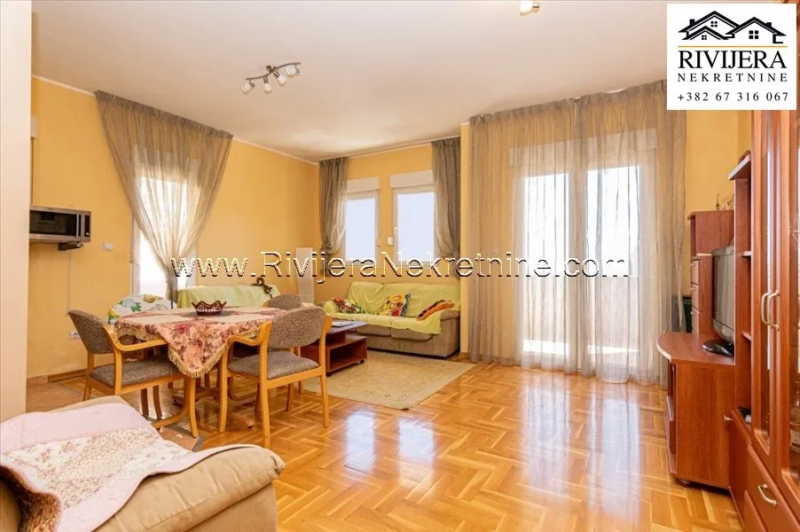 Prodaja, dvosoban stan, 86m², Igalo, Herceg Novi