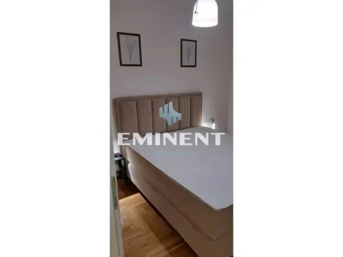 Izdavanje, dvosoban stan, 40m², Kalenić Pijaca, Vračar Sve Podlokacije - image 12