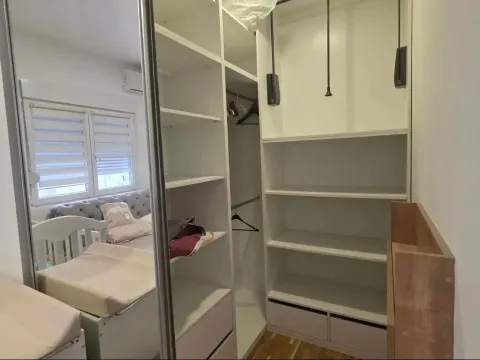 Rent, one bedroom apartment, 72m², Blok 9, Podgorica - image 12