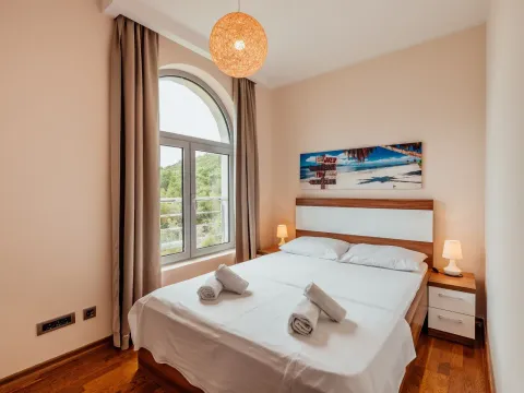 Prodaja, dvosoban stan, 64m², Đuraševići, Tivat - image 9