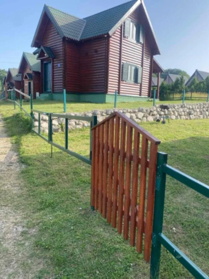 Izdavanje, kuća, 75m², Borje, Žabljak