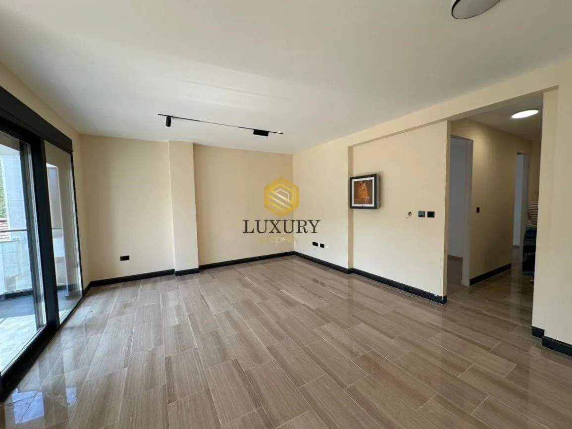 Prodaja, trosoban stan, 110m², Zagorič, Podgorica