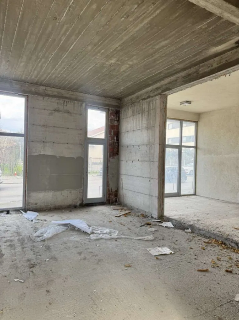 Izdavanje,  poslovni prostor, 210m2, Dalmatinska ulica, Podgorica