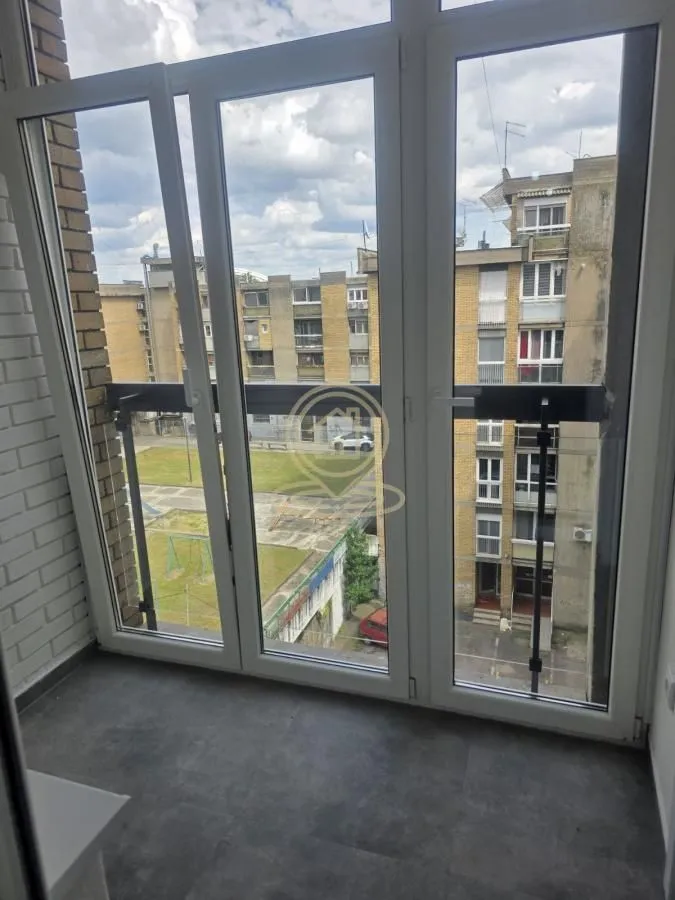 Prodaja, jednosoban stan, 42m², Podbara, Novi Sad Sve Podlokacije