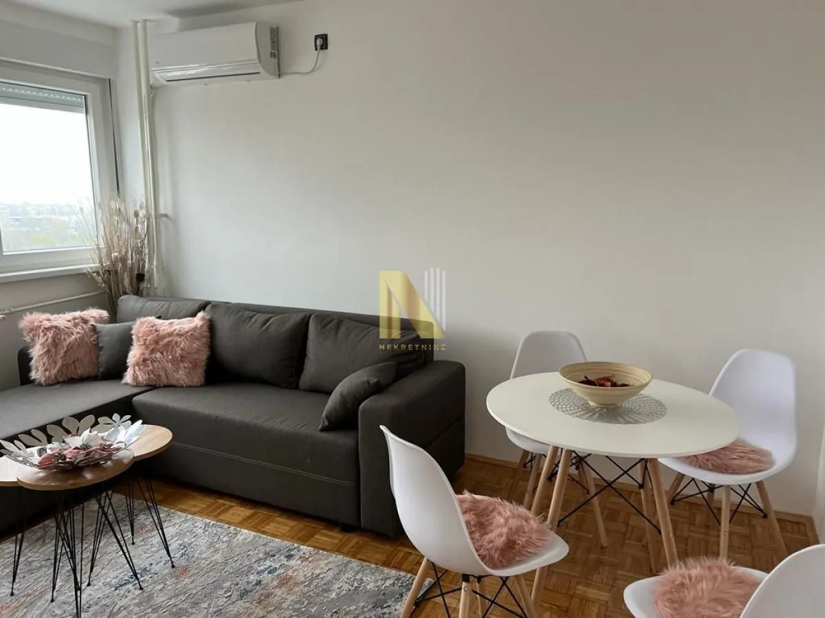 Izdavanje, jednosoban stan, 40m², Železnička Stanica, Novi Sad Sve Podlokacije