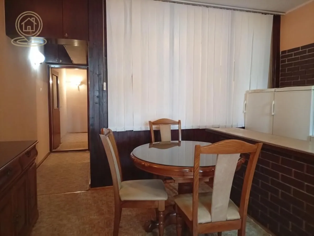 Prodaja, dvosoban stan, 57m², Adamovićevo Naselje, Novi Sad Sve Podlokacije