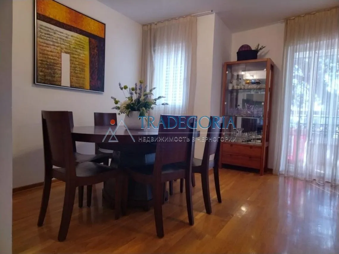 Prodaja, dvosoban stan, 76m², Petrovac, Budva