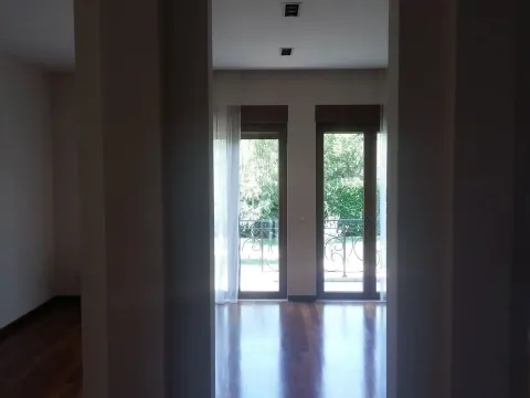 Rent, house, 262m², Zabjelo, Podgorica - image 14