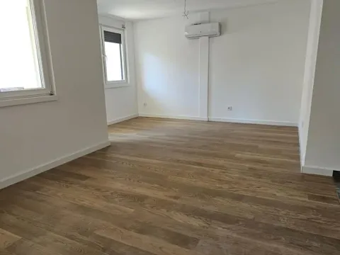 Prodaja, dvosoban stan, 58m², Zemun Gornji Grad, Zemun Sve Podlokacije - image 3