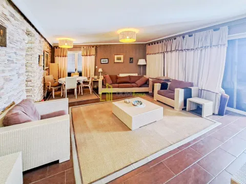 Prodaja, trosoban stan, 176m², Petrovac, Budva - image 12