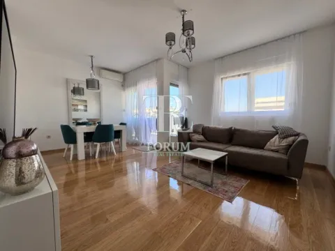 Izdavanje, jednosoban stan, 53m², City Kvart, Podgorica - image 5