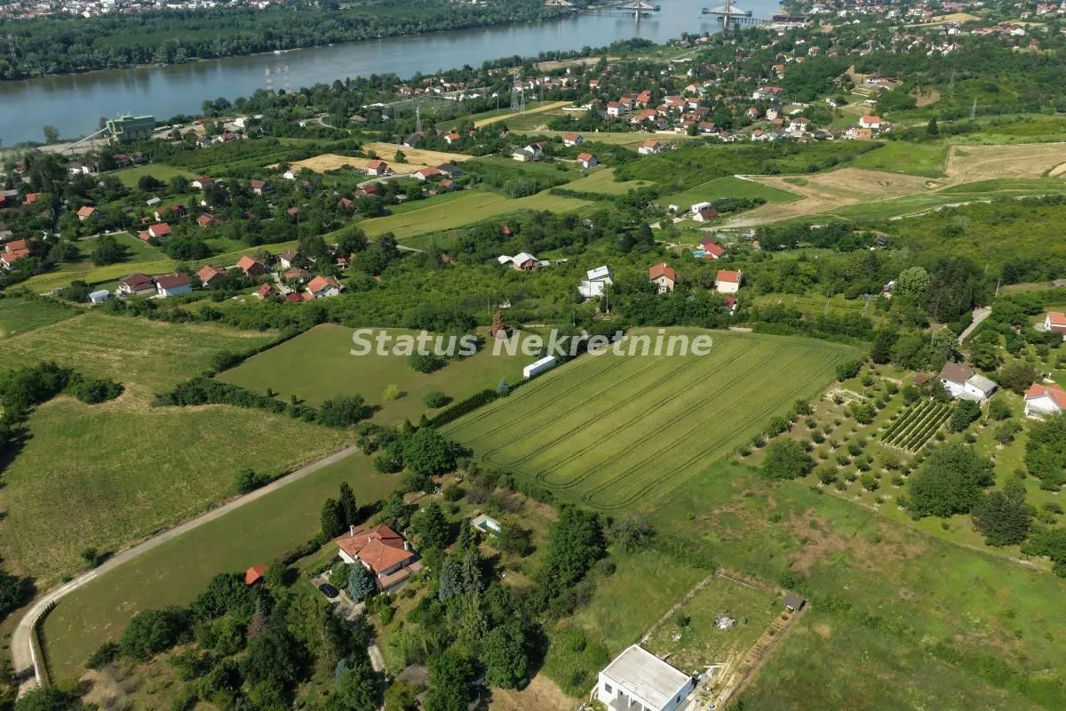 Prodaja, kuća, 322m², Ledinci, Petrovaradin