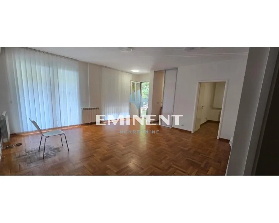 Rent, three bedroom apartment, 80m², Voždovac Sve Podlokacije, Beograd