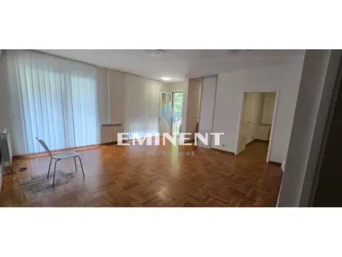 Stan in Voždovac Sve Podlokacije