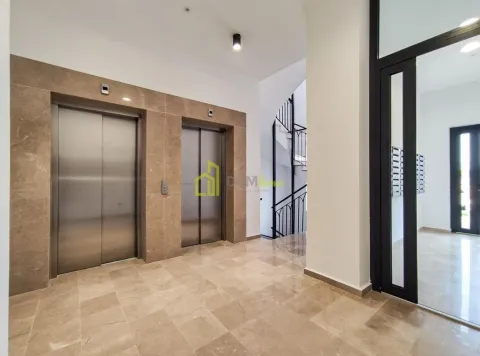 Rent, two bedroom apartment, 69m², Master Kvart, Podgorica - image 16