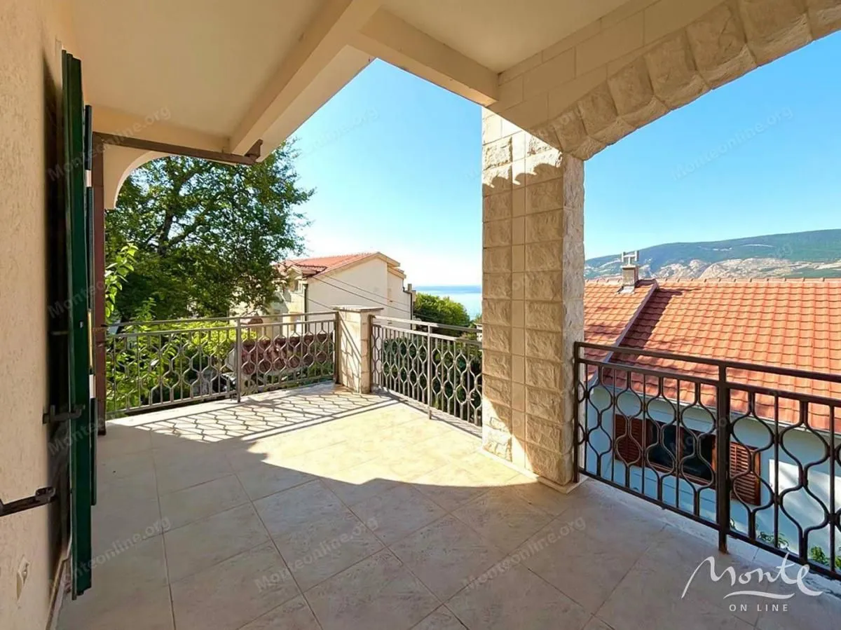 Prodaja, kuća, 252m², Topla, Herceg Novi