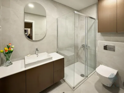 Izdavanje, dvosoban stan, 74m², Central Point, Podgorica - image 11