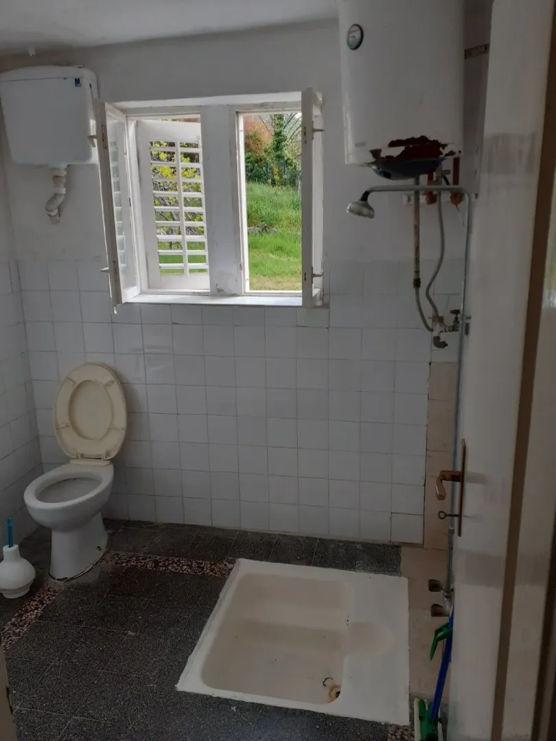 Izdavanje, dvosoban stan, 47m², Đenovići, Herceg Novi