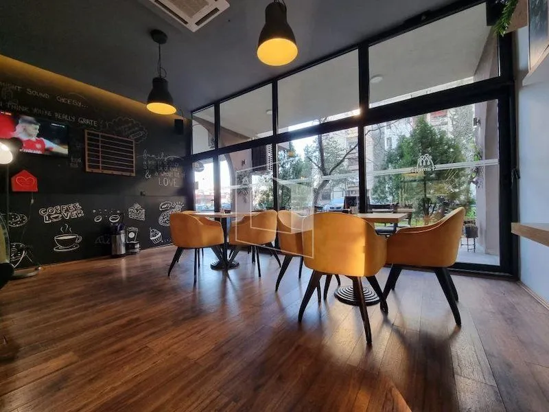 Sale, office space, 351m², Blok 5, Podgorica