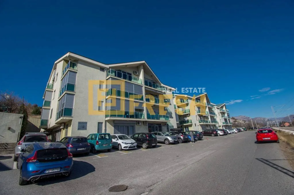 Sale, office space, 280m², Gorica C, Podgorica