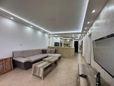 Izdavanje, dvosoban stan, 75m², Budva, Crna Gora - image 6