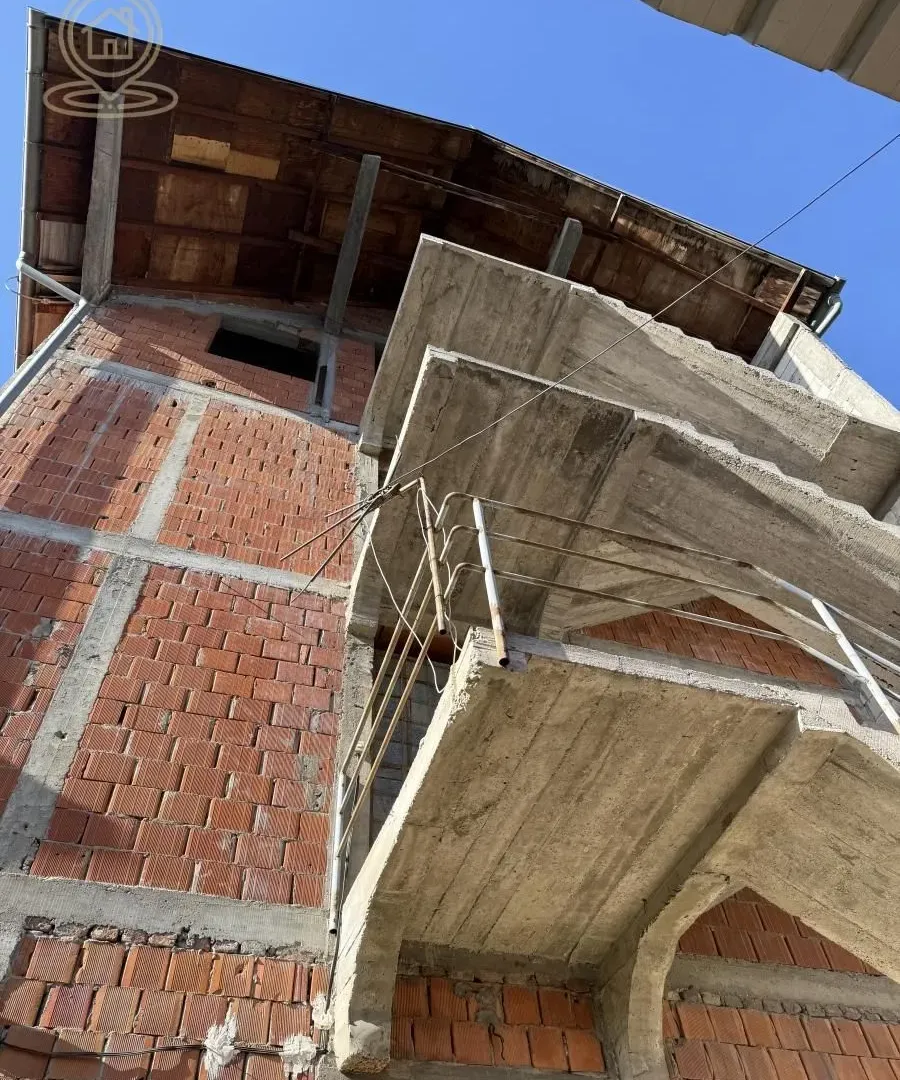 Prodaja, kuća, 650m², Kragujevac, Srbija