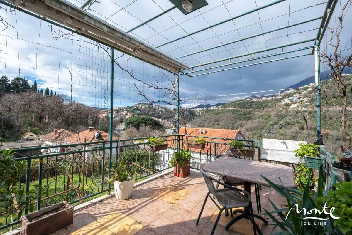 Prodaja, dvosoban stan, 71m², Topla, Herceg Novi