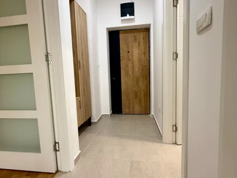 Prodaja, jednosoban stan, 44m², Pobrežje, Podgorica - image 5