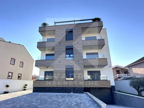 Sale, house, 650m², Dalmatinska ulica, Podgorica - image 3