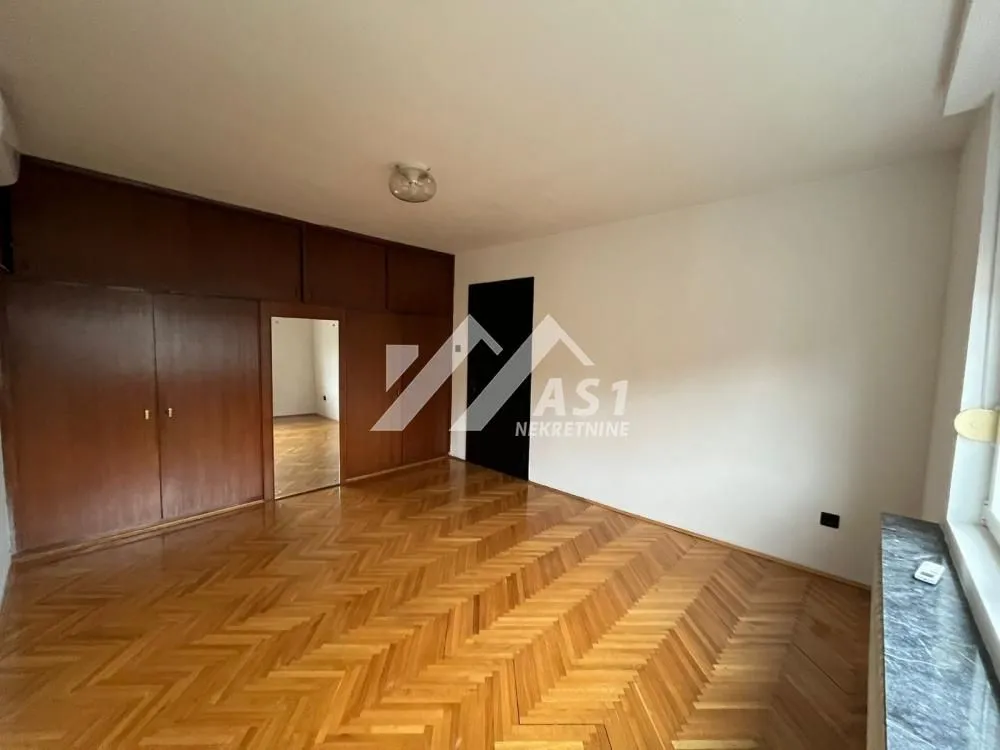 Rent, office space, 280m², Novi Sad Sve Podlokacije, Novi Sad