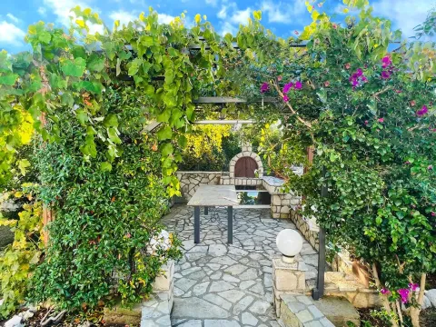 Sale, house, 202m², Utjeha, Bar - image 14