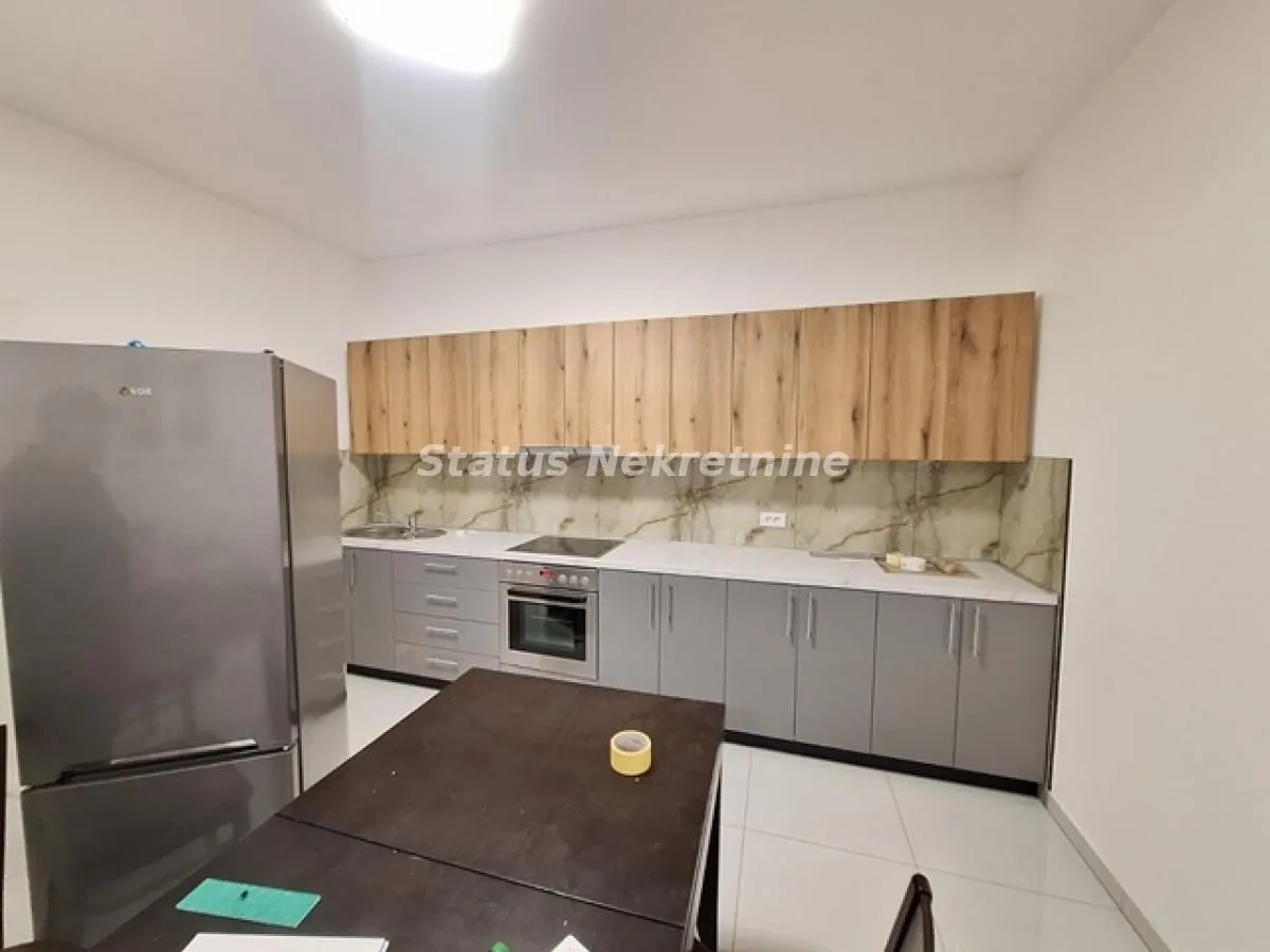 Izdavanje, dvosoban stan, 45m², Petrovaradin, Novi Sad