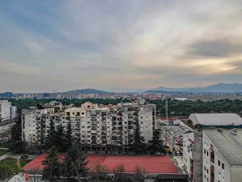 Izdavanje, jednosoban stan, 40m², Blok 6, Podgorica - image 11